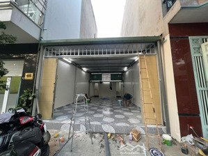 bán đất tặng nhà sẵn tiện kinh doanh mặt tiền đường số 1, dĩ an, giá ~120 triệu/m2, lh: 