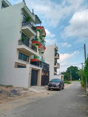 bán đất linh đông, thủ đức sát bên vành đai 2, diện tích 240m2 ngang 10m giá 12tỷ