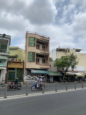 bán biệt thự đẹp mt đường số 28, có hồ bơi, 10 x 18.5m, 3 tấm, giá 25 tỷ. khu tên lửa