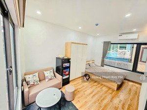 tòa chdv tú mỡ! hàng xóm big c, 20m ra ô tô, 7t thang máy, 18pkk, ban công từng tầng, pccc full