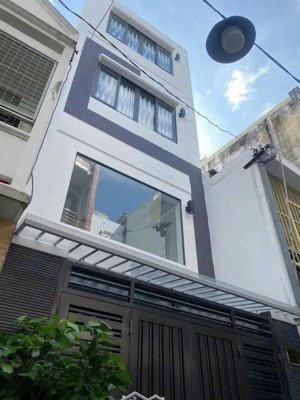 khu bàn cờ đường 6m sổ sẵn chính chủ căn hoàng diệu giá 3tỷ6 sẵn hd thuê 20 triệu giảm sâu 400triệu