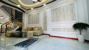 [hàng hiếm chưa có trên thị trường] góc 3 mt kinh doanh p4 q3. dt: 4.3x20m, cn 70m2, giá 19.9 tỷ