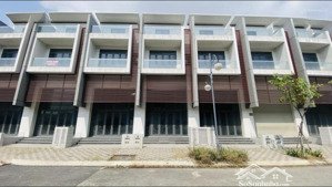 chính chủ cần bán căn shophouse kđt phố đông villagas giá siêu rẻ để đầu tư liên hệ đt 