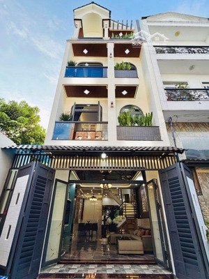 bán nhà mới bùi quang là gò vấp hẻm ô tô ngủ nhà ngang 5m,giá 8.8 tỷ còn tl