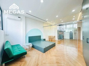 phòng đẹp 1pn tại quận 4 bến vân đồn có thang máy full nội thất
