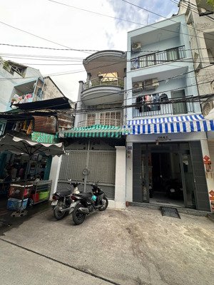 bán nhà hxt ngô quyền p5 q10 - 3.65x11.5 , 3 tầng - 10 tỷ