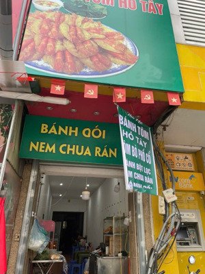 cần tiền bán nhanh nhà mặt phố quang trung hà đông giá 16 tỷ. sẵn dòng tiền cho thuê.