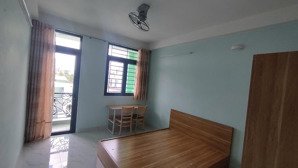 phòng ban công full nt máy lạnh giáp q1 - đường điện biên phủ, gia định, bình thạnh (gần cầu đbp)