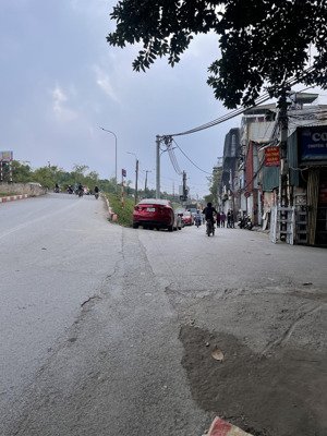 phố trạm-aeon long biên 7 tầng ô tô tránh thang máy-giá 10.5 tỷ tl mạnh