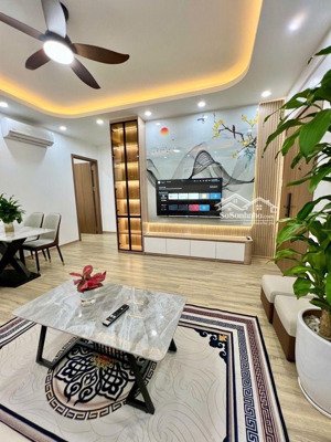 nhà mình chuyển công tác bán gấp chung cư cao cấp an quý hưng 2pn ,2vs full nội thất giá 4 tỷ xíu