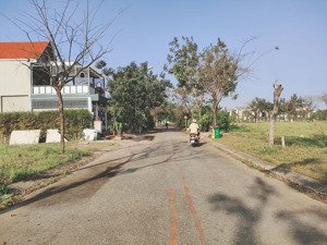 cần bán lô đất quy hoạch kdc tân cảng phú hữu