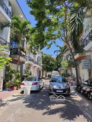 giảm sâu 1 tỷ bán nhà mới ngô tất tố 2 ô tô tránh nhau vào ở ngay, giá tốt chỉ 9,5 tỷ bớt lộc