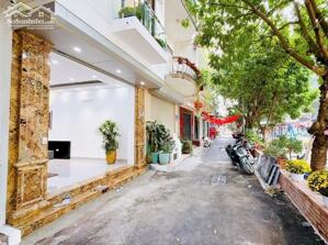 Bán nhà Nguyễn Văn Trỗi, Thanh Xuân, Phân lô gara Ô tô, Kinh doanh, 44m2, 19.8 tỷ(CTL)