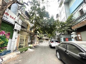 cầu giấy - nhà phân lô ô tô qua nhà ngõ thông kinh doanh, dt 55m2, 4 tầng, giá 15,8 tỷ