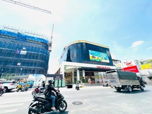 đất tặng dãy trọ-sổ vuông -hàng đẹp thơm-còn duy nhất 1 lô dt lớn ngay trung tâm-phân lô tốt-200m2