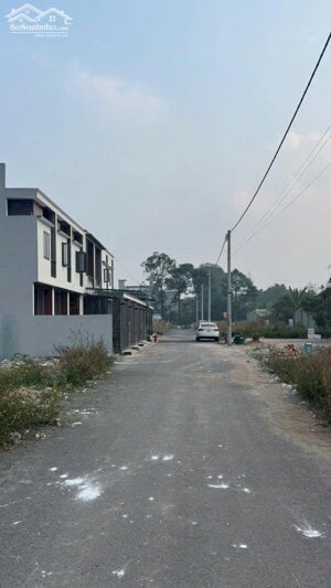 CỰC PHẨM NHÀ PHỐ HOÀN CÔNG - ĐẤT NỀN GẦN SÂN BAY LONG THÀNH CHỈ 600TR