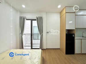 ban công full nội thất - đường quang trung - lê văn việt - ngã tư thủ đức