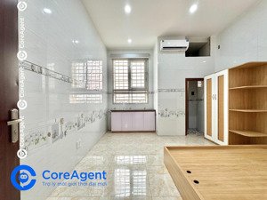 phòng trọ cửa sổ trời - thang máy mới xây ngay chợ tân hương - đủ nội thất - giờ giấc tự do