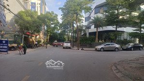 bán đất mặt phố đỗ nhuận cạnh kđt ngoại giao đoàn 125.3m2 mt 8.5m vỉa hè rộng kd đẹp. giá 54 tỷ