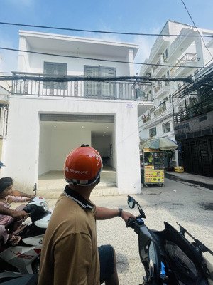 nhà cho thuê nguyên căn, vừa ở vừa kinh doanh 1 trệt 1 lầu 2pn, 1 mặt bằng diện tích 75m2