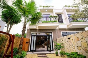 nhà phố shr 3pn chỉ từ 3 tỷ, lh em mai ngay để được tư vấn chọn căn mặt tiền theo ý 