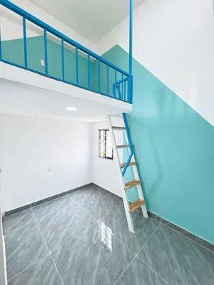 duplex quận 2, gác cao m8, giờ giấc tự do, đậu được oto, cho nuôi pet