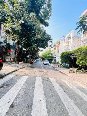 mặt tiền bàn cờ dc9 - sơn kỳ - aeon tân phú ( 5x20m, nhà nát tiện xây ) dưới 9.5 tỷ