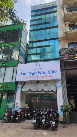 bán nhà quận 10 có 2 mặt tiền lý thường kiệt, dt : 5.7x22, trệt, lửng, 4 lầu, st, hd thuê 130tr/th