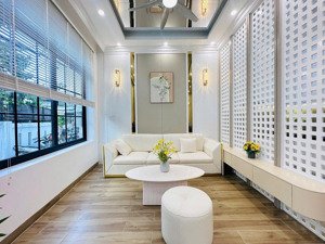 bán nhà 3 tầng 2 mặt kiệt lê đình lý mới xây