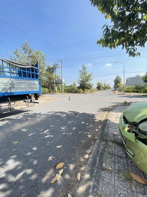 bán lô góc 2 mặt tiền cực đẹp giá tốt nhất thị trường kdc an thuận long thành đồng nai 