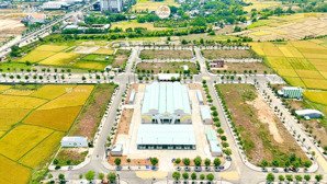 chỉ còn 2 lô duy nhất khu phố chợ chiên đàn - dt 120m2 - giá chỉ 1.650 tỷ - ck đến 2%