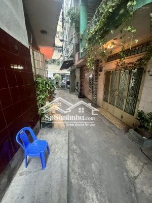 chủ bán nhà có sổ đất 52m2, đã xây 4.5 tấm, ngang 3.9m, 6pn, 4wc tại cao đạt, q5, hcm