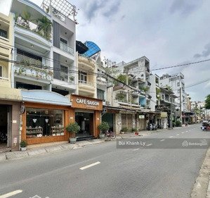 phú nhuận - p15
mặt tiền nguyễn trọng tuyển - nguyễn văn trỗi- thông phan đình phùng