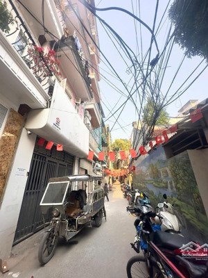 siêu phẩm hoàng hoa thám lô góc hiếm ô tô đỗ cửa kinh doanh đỉnh 12.9 tỷ