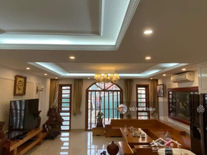 bán đất hoàng cầu đống đa 75m2 mặt tiền rộng ô tô đỗ thoải mái cách mp vài bước chân giá 25 tỷ