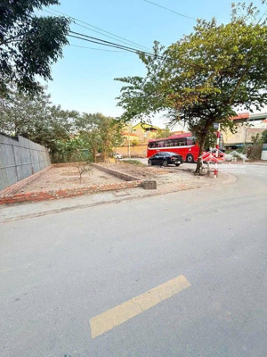 bán đất 93m2 tại ỷ lan, đặng xá, gia lâm, hà nội, giá thỏa thuận bao đẹp