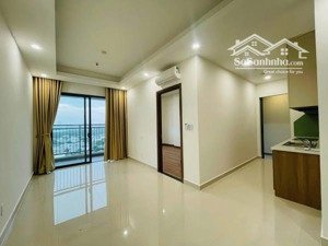 cho thuê chcc q7 saigon riverside, 2pn 2wc nhà trống có rèm chỉ 9 triệu. lh 