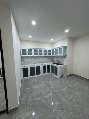 cho thuê nhà nguyên căn huỳnh tấn phát q7 - sẵn 2 máy lạnh 15tr cọc 2 tháng bổ sung nội thất