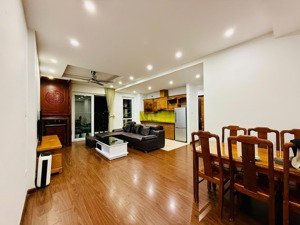 cho thuê căn hộ chung cư 90 nguyễn tuân, thanh xuân. 92.16m2 3n full. 17 triệu/tháng. lh:0914707265