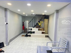 bán nhà quận 3 - đường nhựa 8m - khu vực kinh doanh sầm uất - 5 tầng - chỉ 6 tỷ nhỉnh