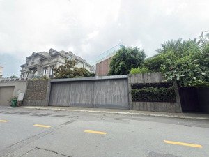 bán nhà góc 2mt nguyễn ư dĩ, p.thảo điền q.2, dt 22x34m cn 765m2 hầm 3 tầng giá 350 tỷ