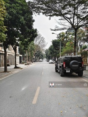 chính chủ bán nhà biệt phủ văn phú 110m mới đẹp thang máy giá thỏa thuận chỉ 2x tỷ ảnh thật 100%