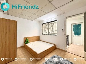 1pn - tách bếp - giếng trời - full nội thất - giờ giấc tự do