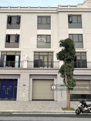 tin được không? giá như chung cư nhưng là shophouse 4 tầng sổ đỏ lâu dài, view biển giá 9,65 tỷ