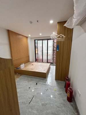 cho thuê chdv mới tinh rộng thoáng phố trần duy hưng,ngay gần bigc thăng long, vincom trần duy hưng