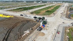 bán nhanh nền đất 5x18m (90m2) đường lộ giới 18m, vỉa hè 5m đối diện công viên