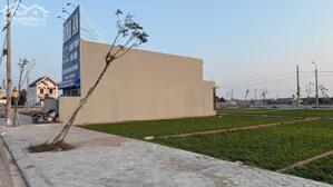 CẦN BÁN - 100m2 đất tái định cư ngay chân cao tốc Lạc Quần giá 1 tỷ 450 triệu