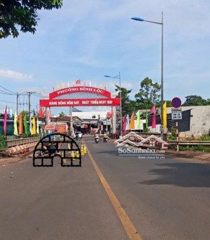 bán gấp nền 2 mặt tiền thổ cư sổ riêng