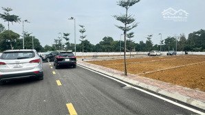 chính chủ cần tiền bán gấp đất phú cát - hòa lạc sẵn sổ đỏ giao dịch ngay