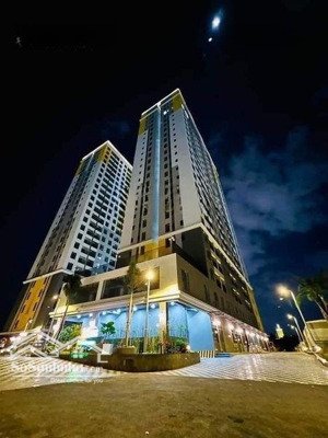 về quê bán gấp bcons green view 2pn 52m², full nội thất đẹp, chỉ 2,15 tỷ bao thuế phí, dọn ở ngay
